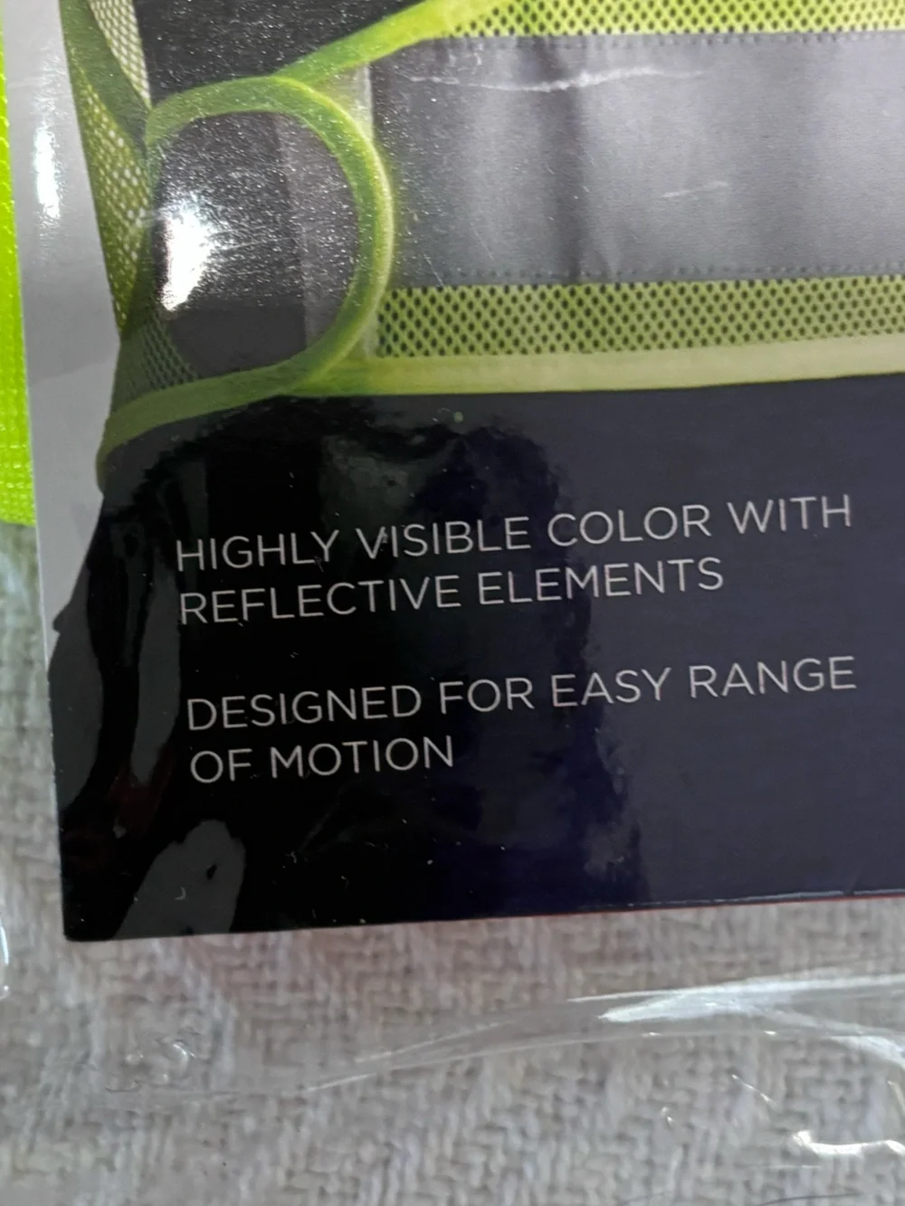 New Balance High-Visibility Safety Vest in Neon Yellow and Gray - Picture 3 of 7